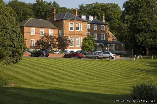 Brandshatch Place & Отель 4*