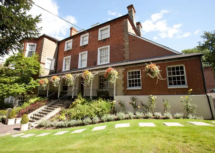 Brandshatch Place Hotel & Spa