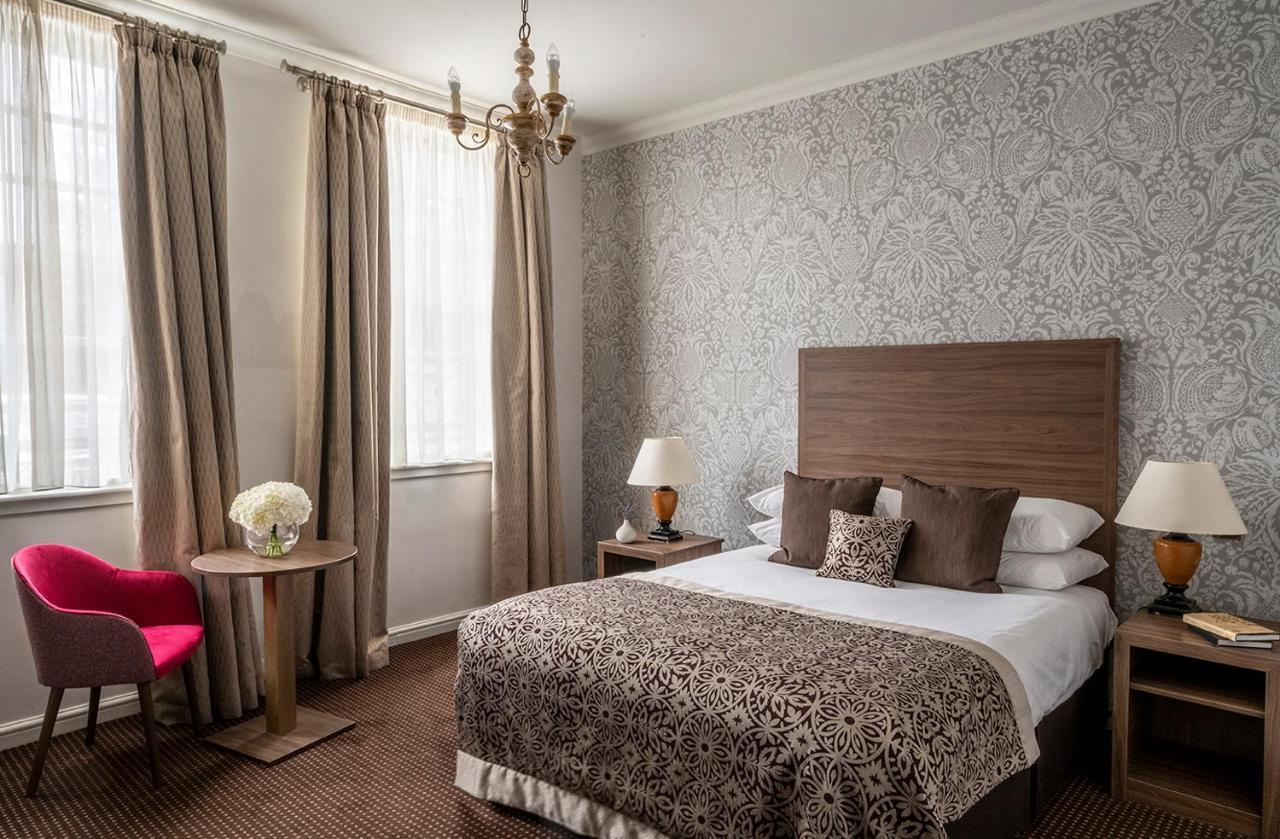Brandshatch Place & 4* Fawkham